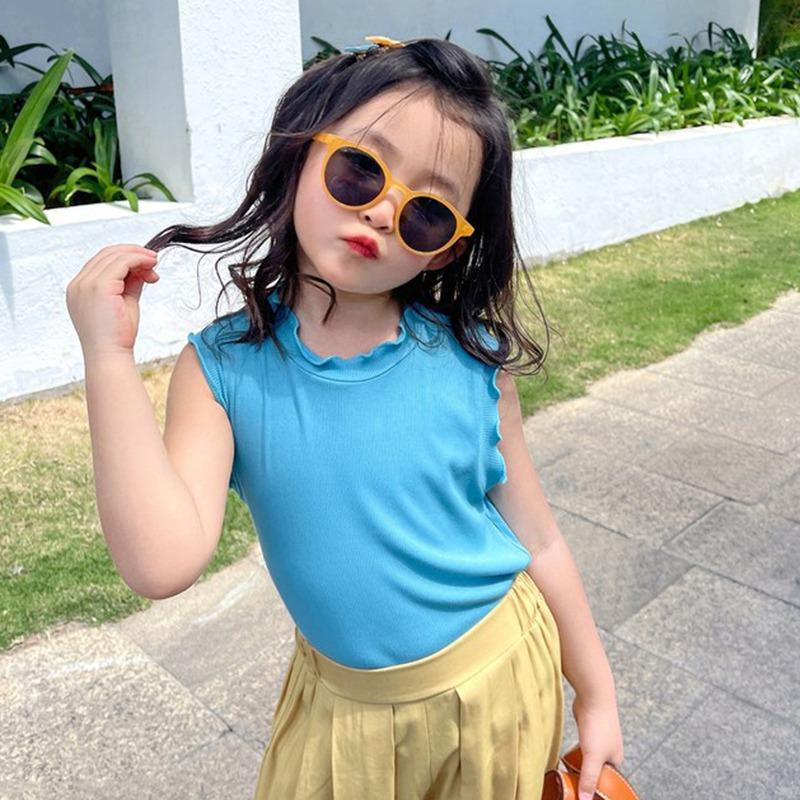 Letnie dziewczęce dzianinowe podkoszulki wspaniałomyślne fajne najniższe koszule na co dzień w cukierkowym kolorze topy