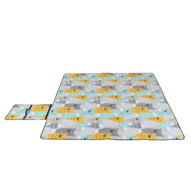 

Xu Pang Cute Pig Portable Waterproof Picnic Mat 150cm x 200cm