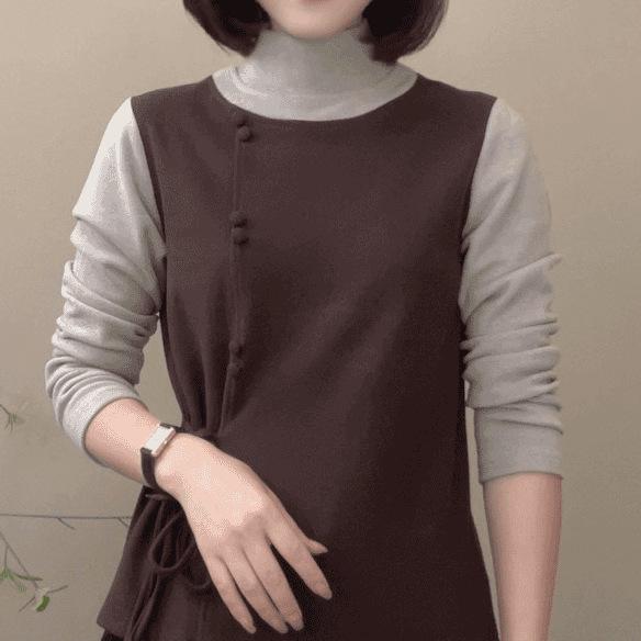 

Women s Long-Sleeve Loose-Fit Solid Color Casual Top with Half-High Collar 2XL (60-65 kg) темно-коричневого