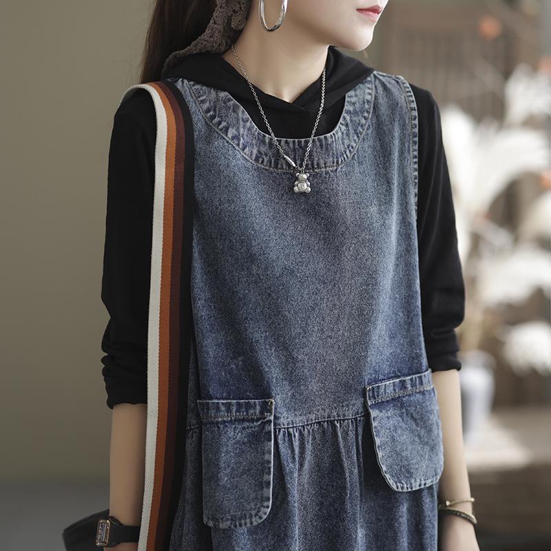 Women's Casual Denim Dress - Mid-Length, Round Neck, Loose Slimming Fit, Retro Style, Plus Size, Perfect for Spring and Summer