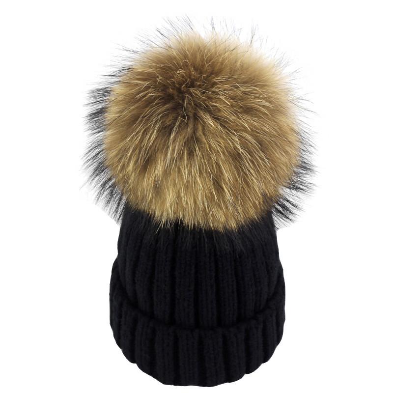 Women's Faux Fox Fur Pom-Pom Knitted Beanie Hat