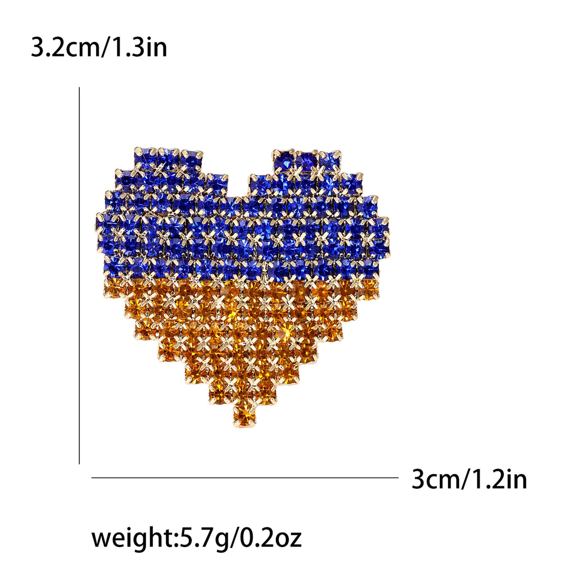 Creative Rhinestone Heart Clasp Chain Brooch for Sweaters & Jackets