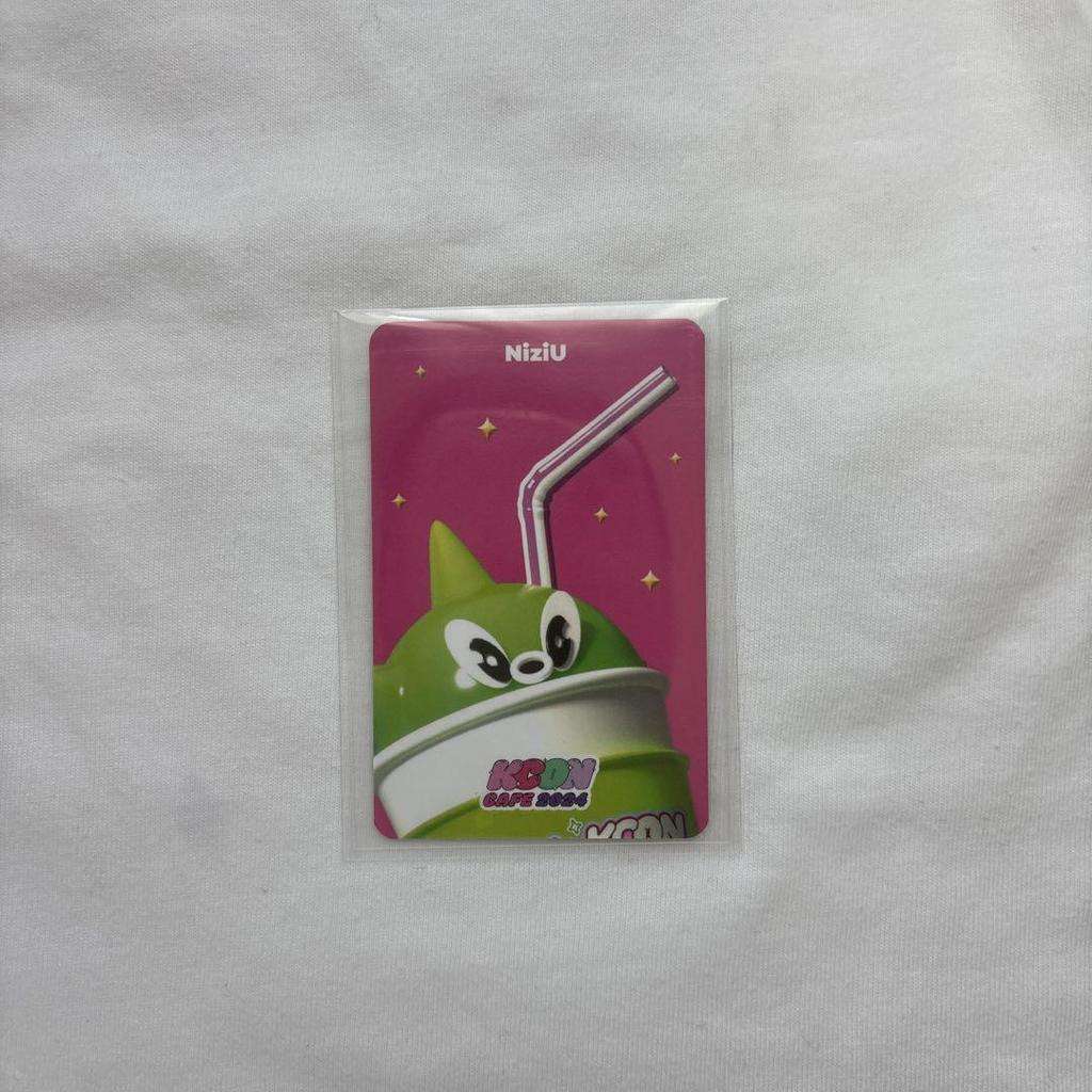 [USED] NiziU Ayaka Kconcafe Bonus Trading Card