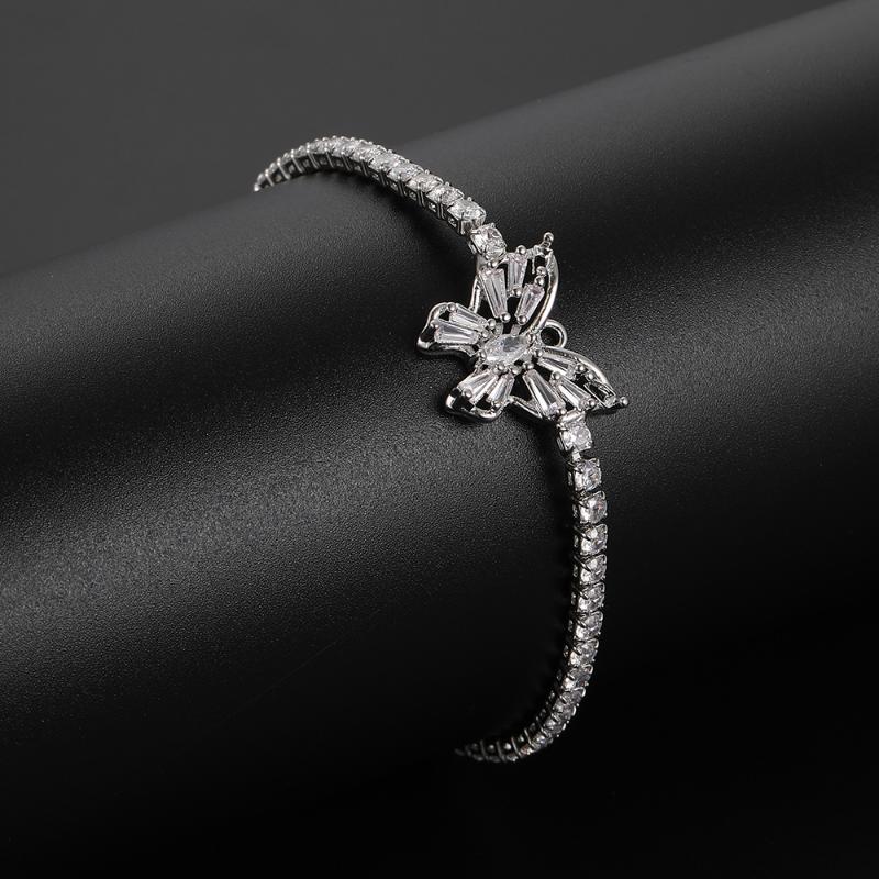 Vintage Krystallkjede Armbånd For Kvinner Menn Metall Sølvfarge Skinnende Butterfly Charm Armbånd Party Trendy Smykkegaver