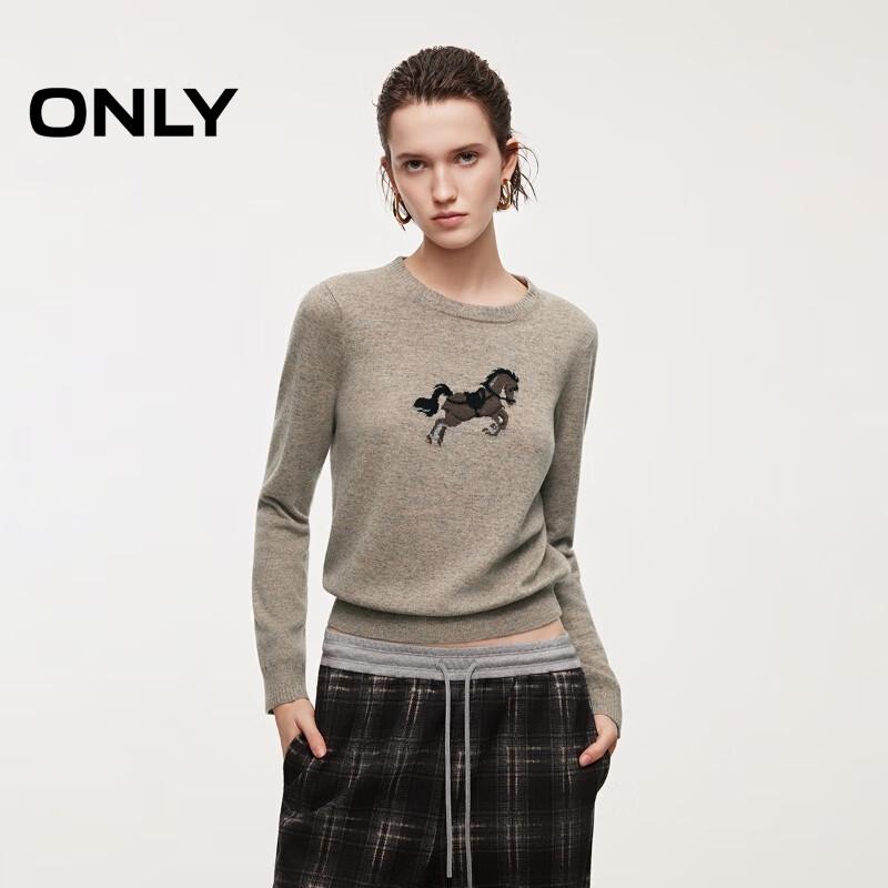 ONLY Women s Round Neck Long Sleeve Contrast Pony Knit Sweater M