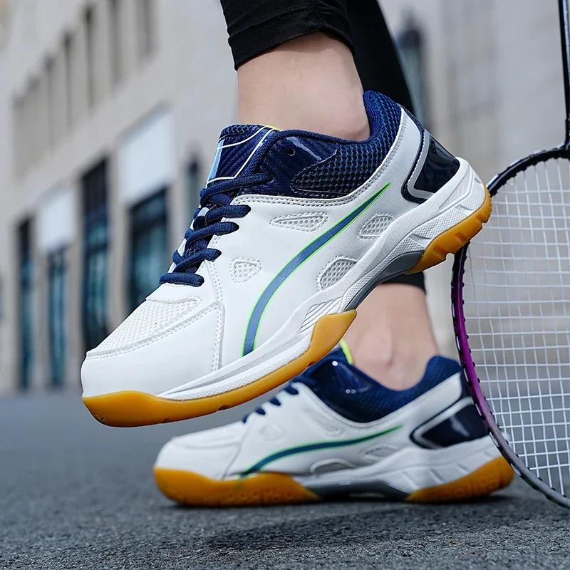 Indoor Profession Training Badminton Shoes Women Athletic High Quality Table Tennis Shoes Ladies Non-Slip Competition Sneakers