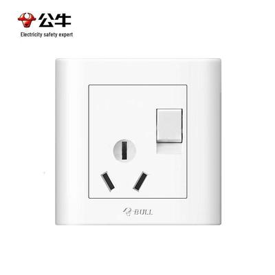G32 Series 16A Wall Switch Socket