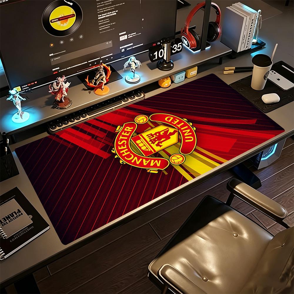 Manchester Large Mouse Pad Gaming Laptop Mouse Pad HD Print Desk Pad Non-Slip Rubber Base Perfect Gift for Gamers