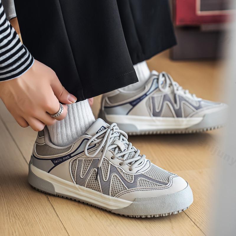 Mode 2025 Sommer Neuer Modetrend Freizeitschuhe für Herren Mesh Atmungsaktiv Vielseitige Sportschuhe Low Top Bequeme Plateau-Sneaker