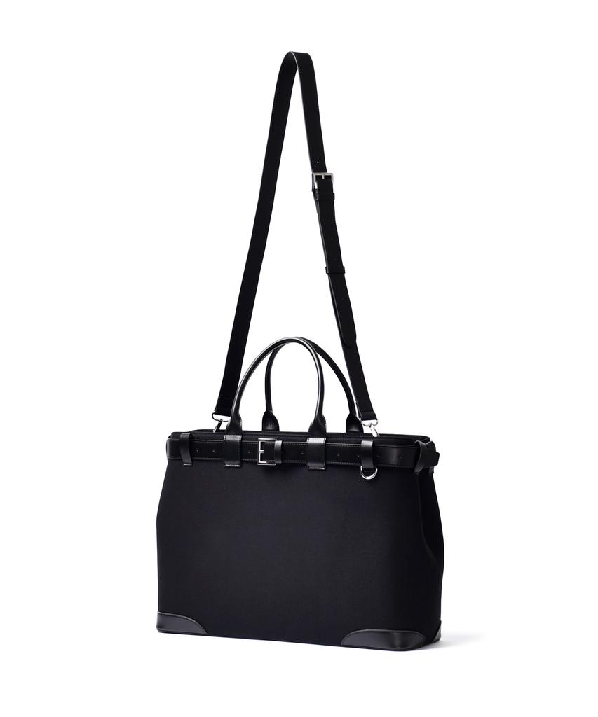 Nonoverstic Black Field Bag (Xl)