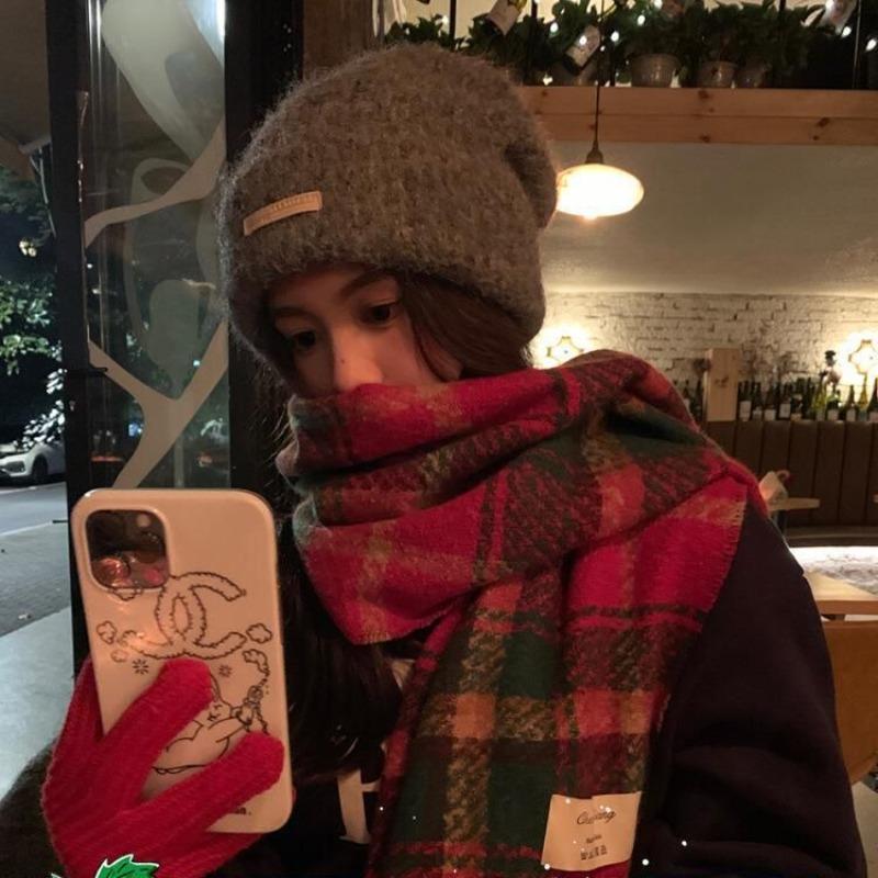 Congee cocoa, new red plaid scarf female high-grade new warm retro shawl scarf student