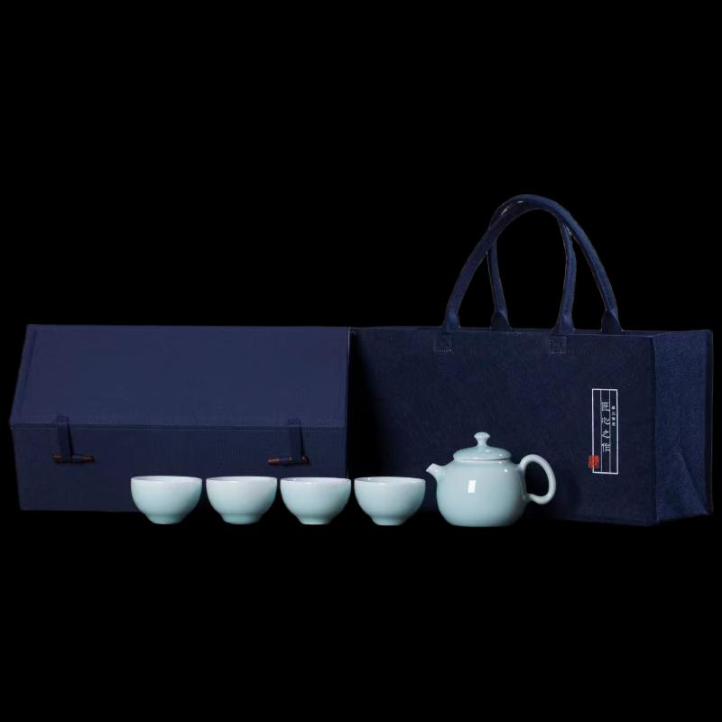 Yi Hu De Fu Lu Chinese Ceramic Tea Set