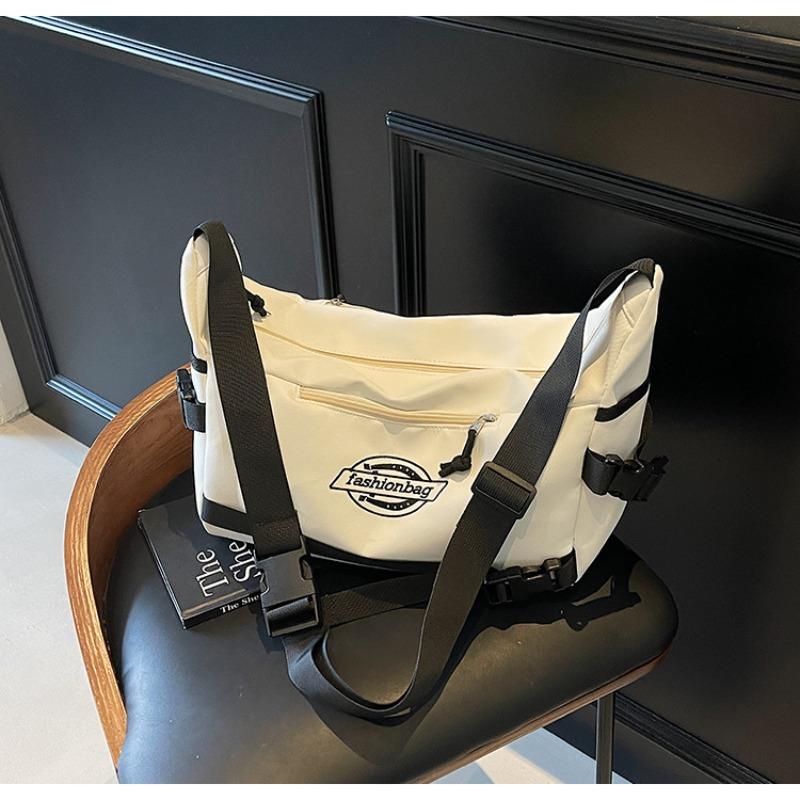 New spring trendy brand literary men's and women's casual daily mailman single shoulder oblique span bag