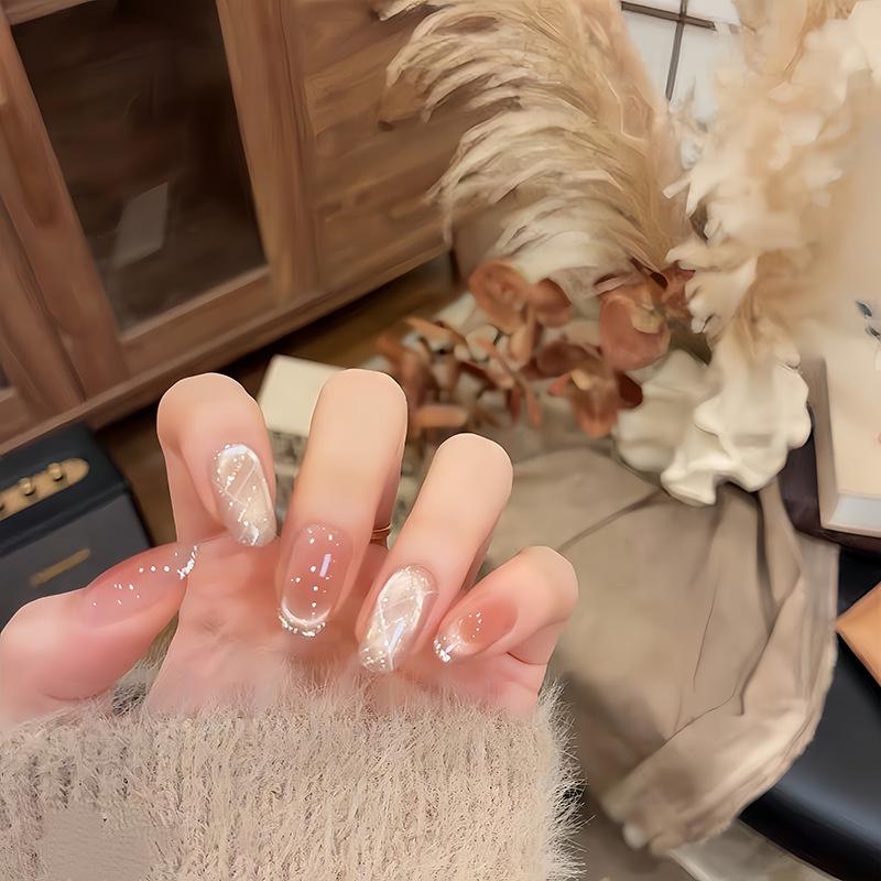 Minimalist 2026 Gentle Blush Nude Pink Cat Eye Nails - Handmade, Whitening, and Wearable XS