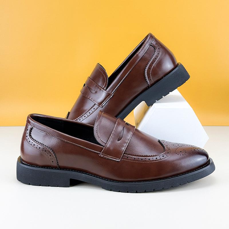 Brogue Slip On Loafers Men'S Fashion Designer Elegant Gentleman Business Social Wedding Soft Comfortable Men'S Shoes