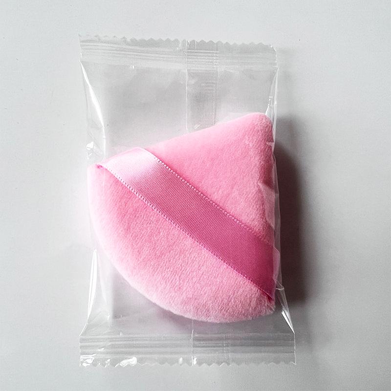 Velvet Black Fan-Shaped Triangle Makeup Sponge for Powder and Air Cushion