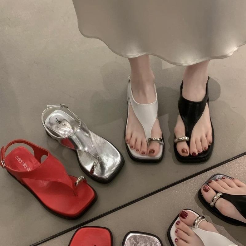 New Summer Sandals for Women Retro Thick-soled Shoes
