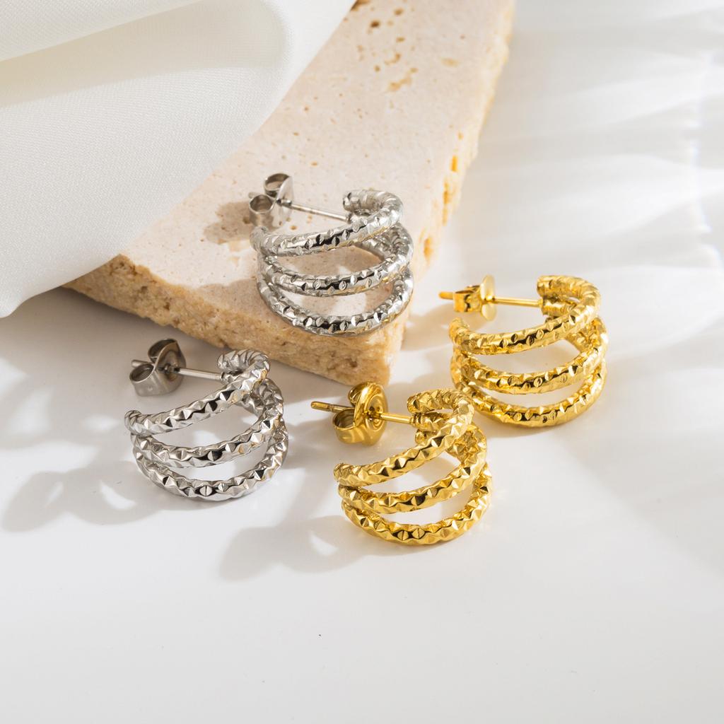 CARLIDANA High Quality Gold Earring Designs Gold Plated Hypoallergenic Wrinkle Braided Triple Hoop Earrings Jewelry for Women
