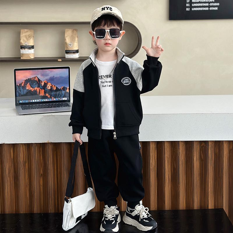 

Boys Trendy Autumn Two-Piece Streetwear Set - Cool Casual Outfit for Kids 2025 90cm чёрный