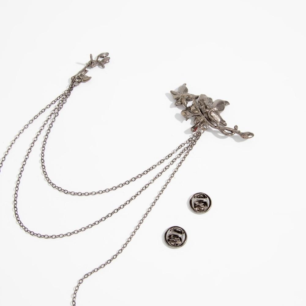 Double Layer Chain Lapel Brooch Silver Tone Metal Double Chain Tassel Brooch  for Gothic Party
