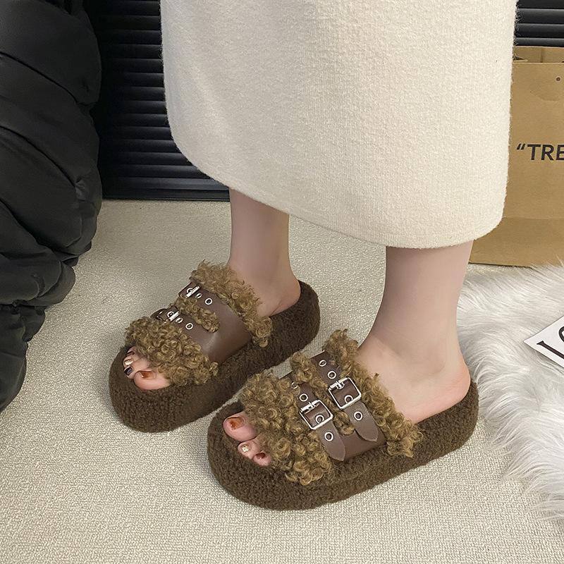 Thick bottom fluffy slippers women wear 2025 autumn and winter new high-end fashion belt buckle Internet celebrity non-slip cotton mop