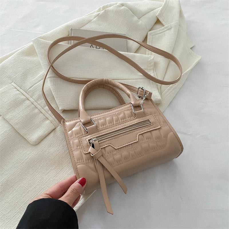Trendy Fashionable Small Square Crossbody Bag For Women In Versatile Colors