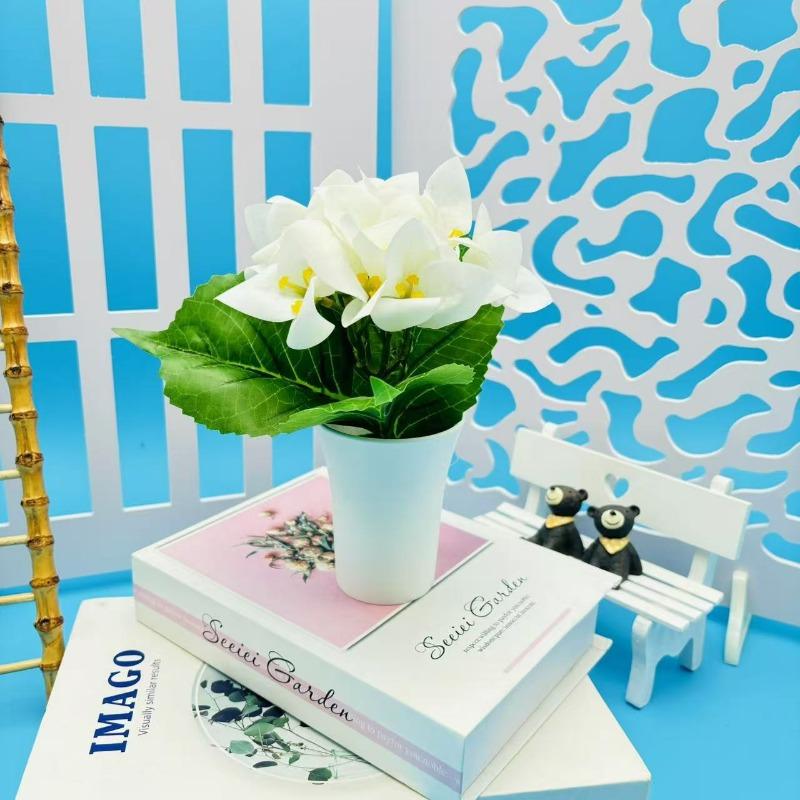 Small Decorative Items Such As Triangular Rose Mini Bonsai Artificial Flowers Artificial Green Plants and Artificial Potted Plants for Decoration