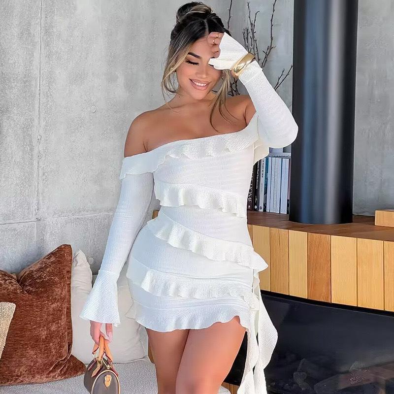2024 Autumn Strapless Ruffle Off-the-Shoulder Bell Sleeve Sash Dress