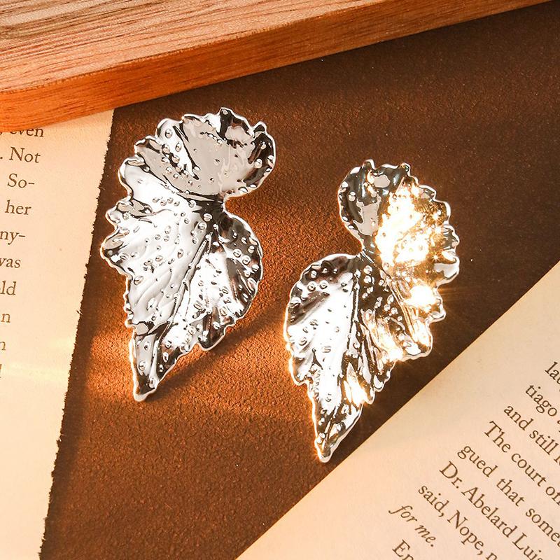 

Милые серьги-пусеты в виде листьев для женщин, свежие серебристые, золотистые, изысканные серьги из сплава, элегантное ювелирное украшение в подарок