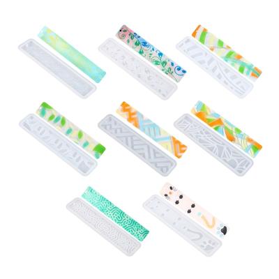 Practical Silicone Bookmarks Mould for Crafting Lifelike Miniature Models Portable Accessory for Artists and Teachers