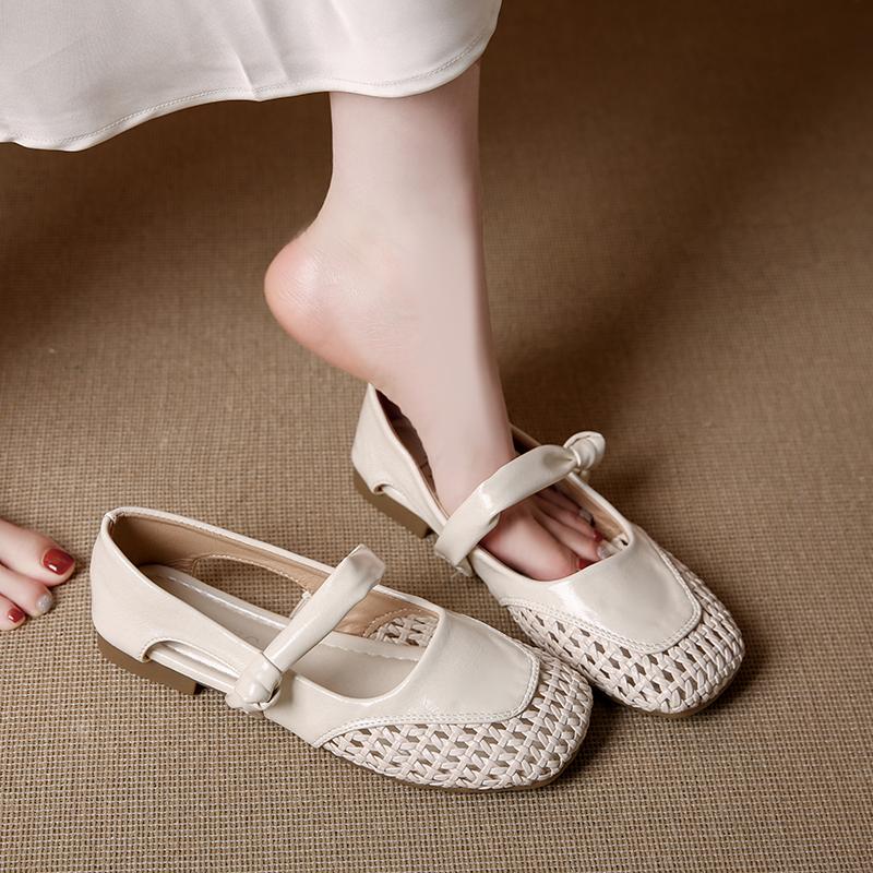 Fashion Summer 2025 New Soft-soled Flats Shoes Round Head Retro Women Hollow Out Women Shoes Fashion Shallow Flat Shoes 659