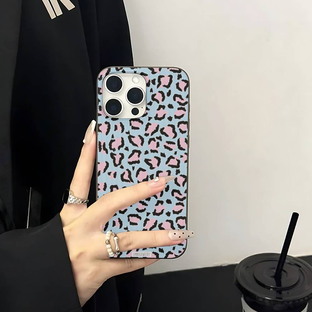 Classic Leopard Cheetah For IPhone 16 15 11 12 13 14 17 Pro Max PLUS Pro Soft Corrugated Silicone Back Phone Case