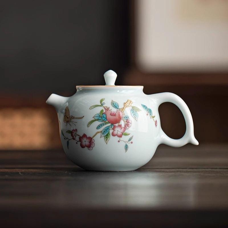 Retro Ceramic Teapot, with Filter Holes, Puer Tea Pot, Chinese Traditional Teaware, Archaistic, Small, Household Drinkware