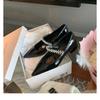 ~ Dîner à Berlin ~ Élégantes petites chaussures pointues étincelantes en diamant avec un imprimé léopard polyvalent à bouche légère