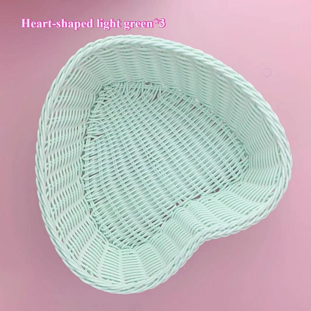 3pcs Love Heart Shape Plastic Rattan Basket Sweet Candy Gift Basket Photo Props Cute Desktop Decoration Cosmetics Fruit Basket
