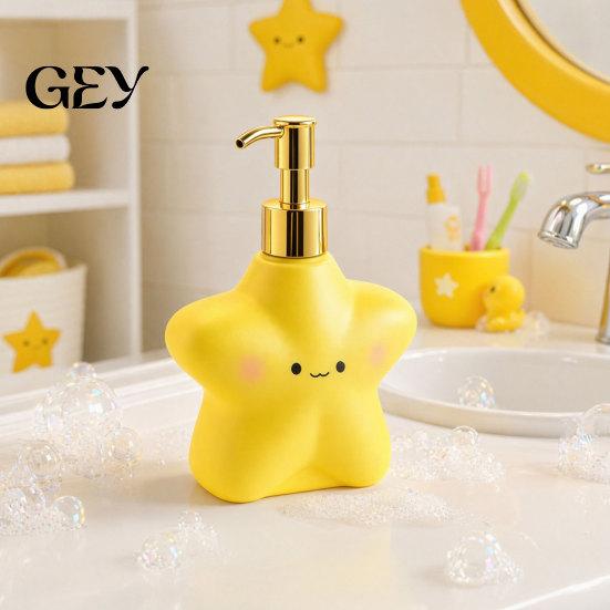 Bathroom Soap Dispenser 400ML Cartoon Star with Plastic Pump, Refillable Liquid Hand Container Container, Empty Shower Gel Lotion Bottle for