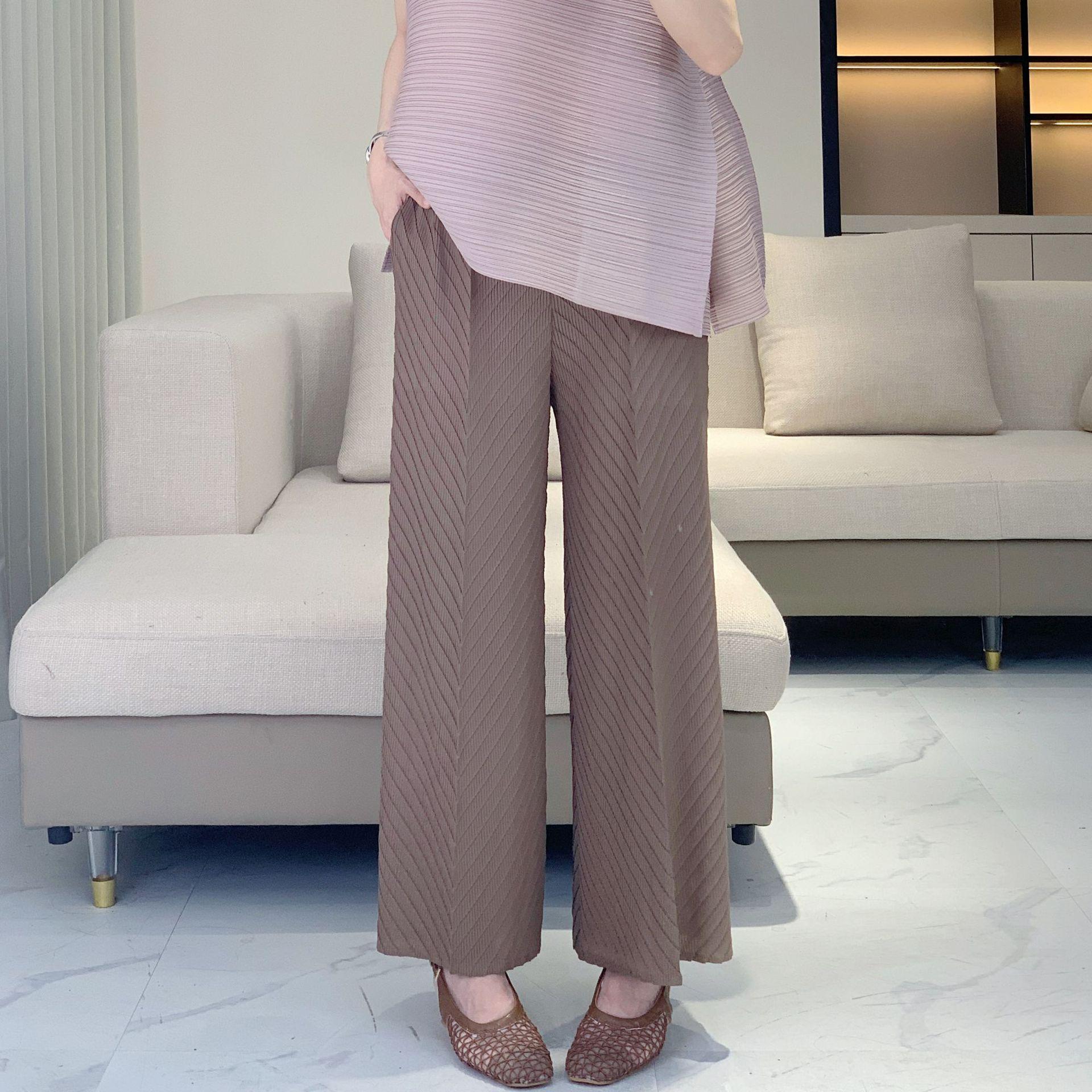 

Women s Summer High-Waisted Pleated Cropped Pants - Slimming, Petite, Loose-Fit Casual Trousers One Size [90-150kg]