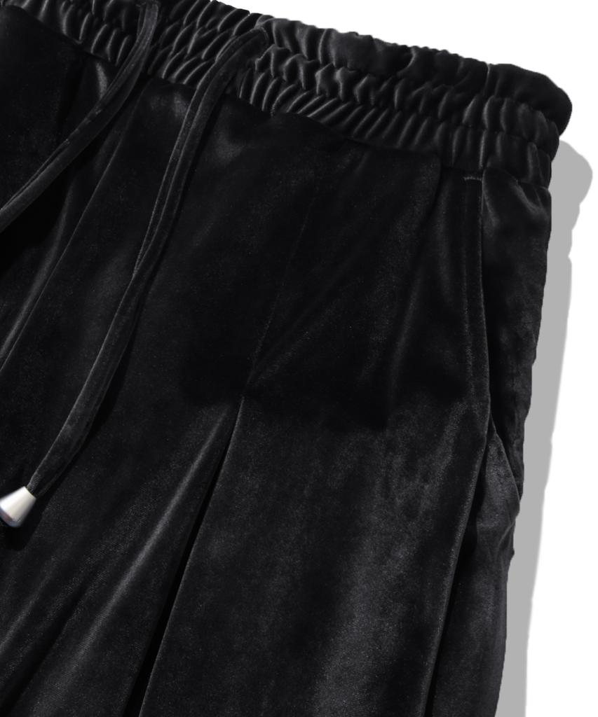 TRILLION Velvet Inverted Tuck Wide Pants [Black]