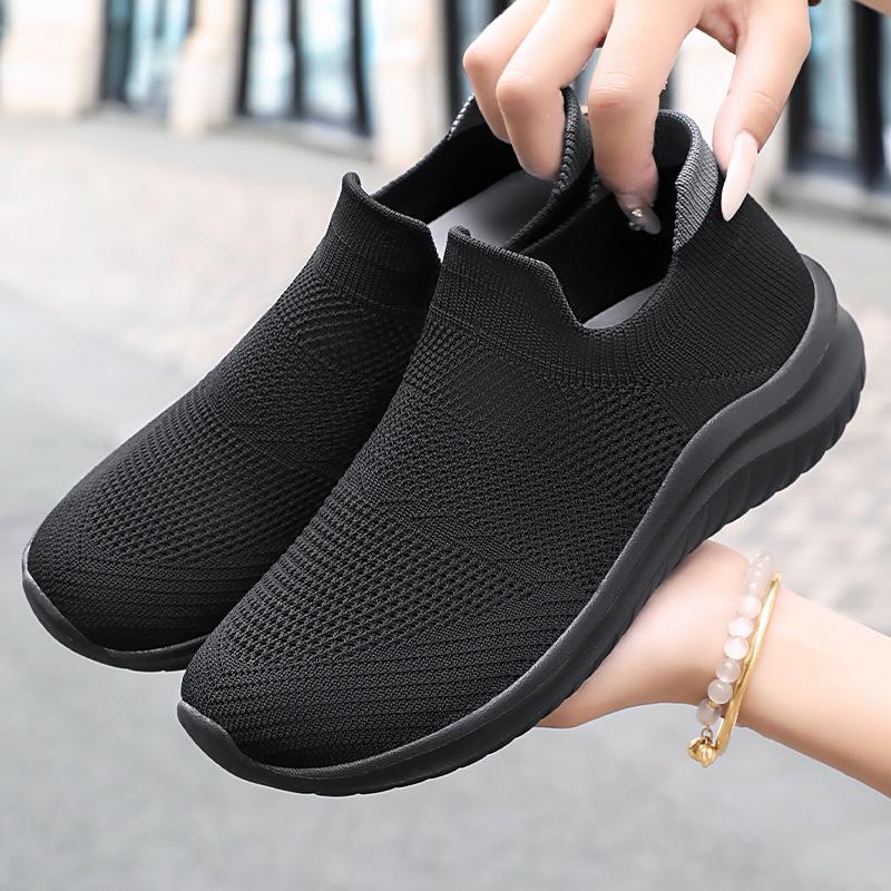 Women's shoes new fly-woven breathable casual shoes light mouth lightweight single shoes soft sole comfortable net shoes solid color simple shoes wom