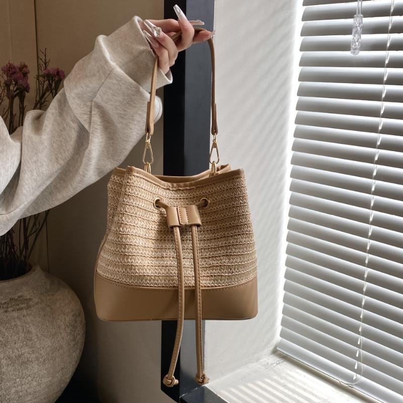 

New straw woven contrasting color temperament bucket bag trendy fashion large capacity hand carry women s bag коричневый