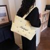 Quilted Tote Bag Women Fashion Soft Handle Shoulder Bag for Daily Use and Casual Outings