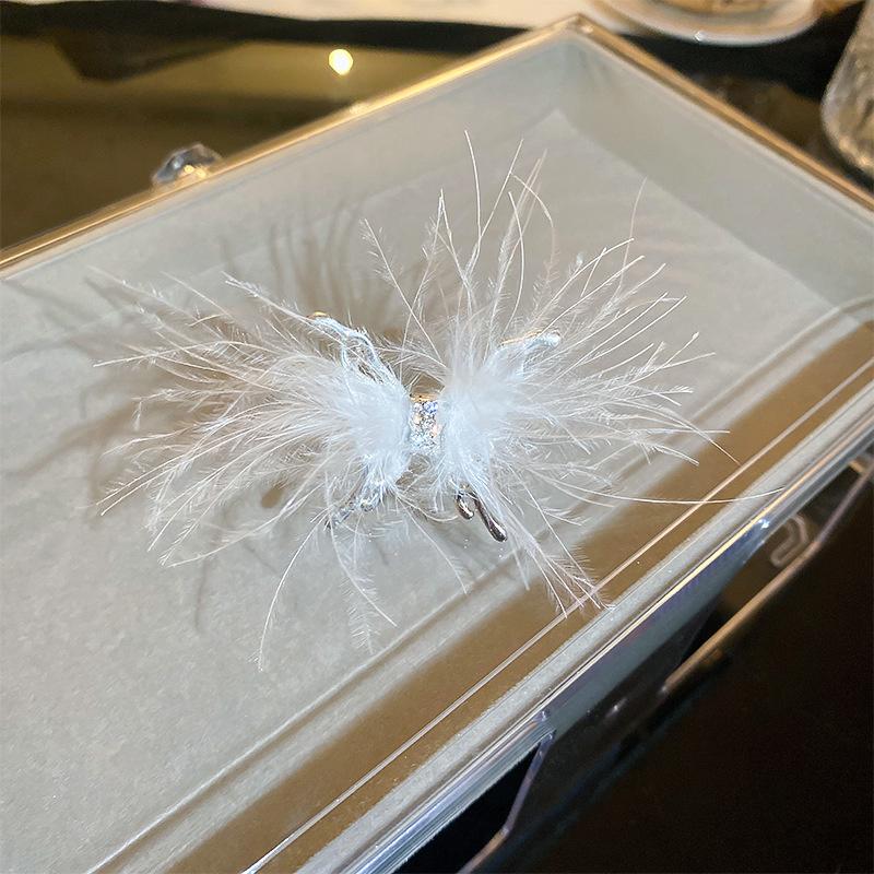 

Модные белые кольца с перьями и кристаллами для женщин, открытые регулируемые кольца-бабочки, свадьбы, вечеринки, циркон adjustable медный