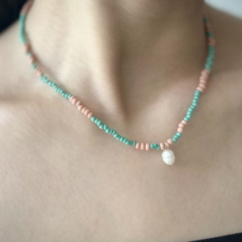SUZURAN Nami To Pearl Mix Beads Necklace_ Nami To Pearl Mixed Color Pearl Bead Necklace