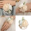Elegante Corsage da Matrimonio Fiore da Polso Perle Per Sposa Damigella d'Onore Sposo Evento Formale Fiorato in Seta Bottoniera Accesso