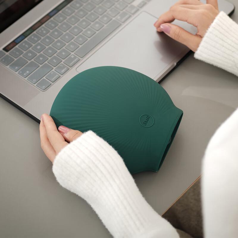 

Shell Silicone Hot Water Bottle