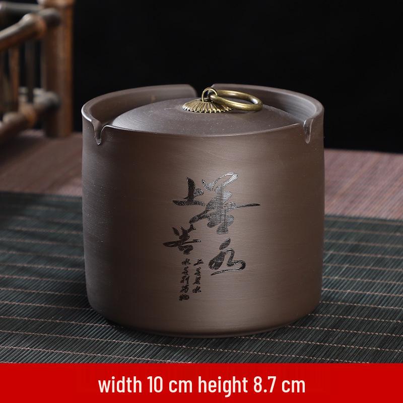 Zisha Ceramic Ashtray with Lid: Medium, Fly-Proof, Retro Home & Office Decor for Extinguishing Cigarettes.