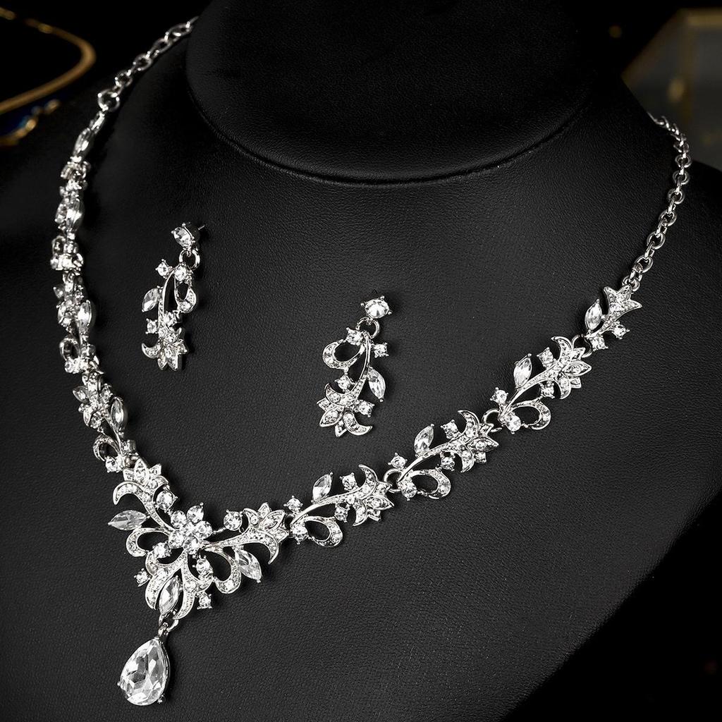 Vintage Crystal Floral Teardrop Bridal Necklace & Earring Set - Elegant Evening Jewelry