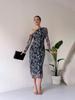 Schlangenprint Slim Fit Blumenkleid - Hüftbetont Langarm Herbststil für Damen