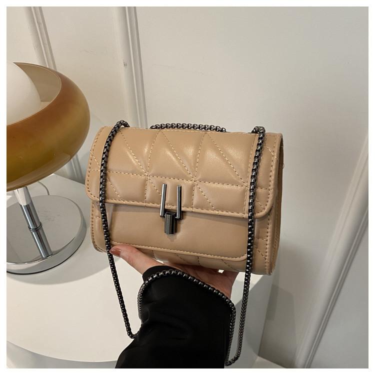 Chic Quilted Chain Strap Women's Bag 2024 Stylish Casual Pu Small Square Purse