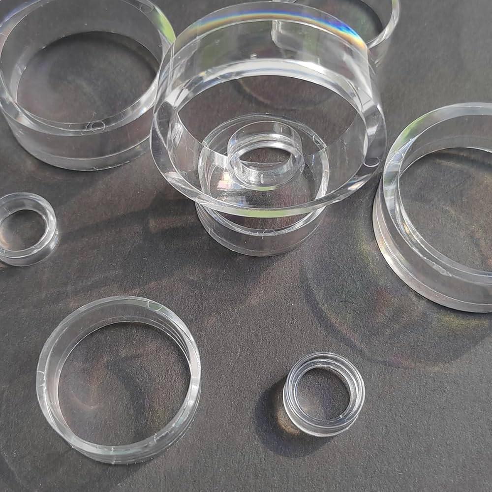 Spherical Transparent Display Stand for Eggs and Jewelry